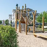 680, Seepark Apartment