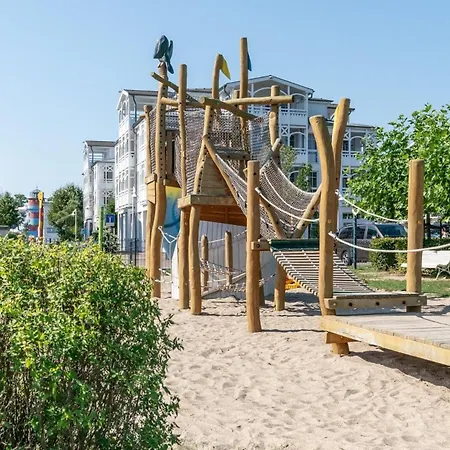 680, Seepark Apartment
